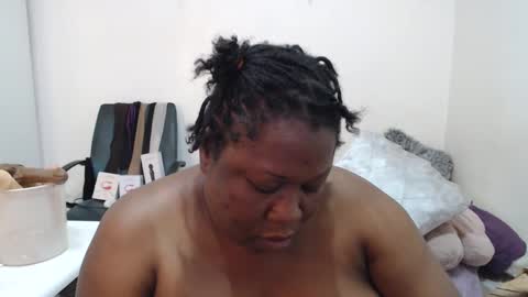 TrueBella30 online show from January 1, 10:32 am