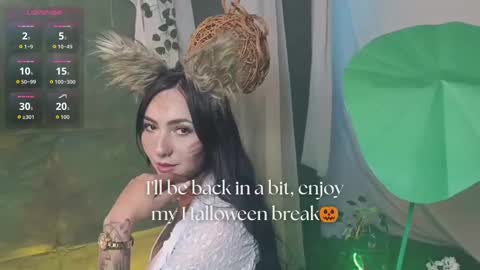   online show from October 23, 12:26 pm