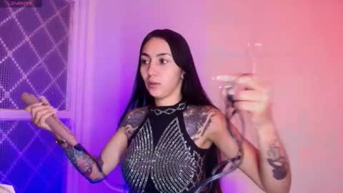   online show from November 13, 12:04 pm