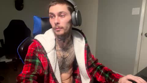 Snapshot of truenorthheavy chatting on February 17, 5:30 pm Leo online show from February 17, 5:30 pm