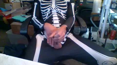 truk1976 online show from October 21, 3:35 pm