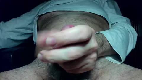 Snapshot of trukutrunks1 chatting on November 3, 10:32 pm trukutrunks1 online show from November 3, 10:32 pm