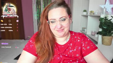 Adelle online show from December 24, 9:06 am