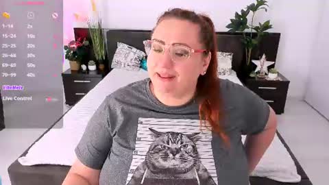 Adelle online show from July 31, 10:03 am