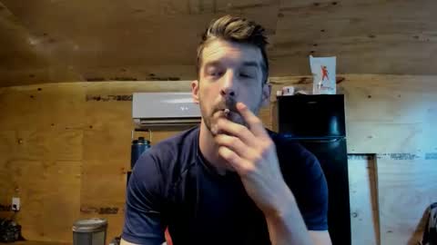 tryingtogetbackup online show from December 21, 1:29 pm