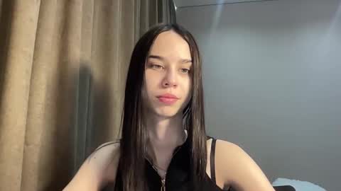 tryme_muse online show from March 7, 5:21 pm