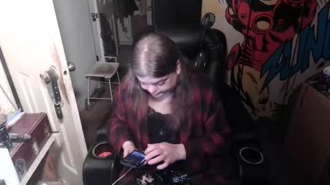 Anne online show from April 25, 10:18 am