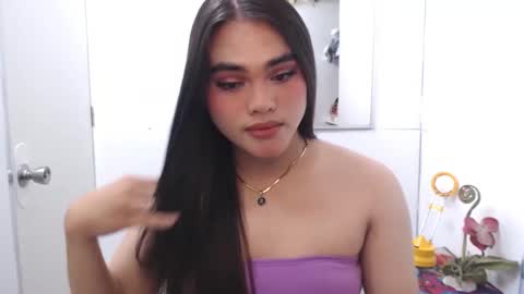 ts_lovelicious online show from October 17, 4:37 am