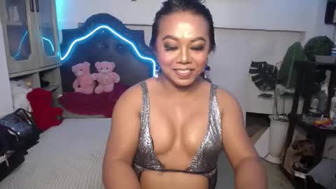 tsamandaxxx online show from December 4, 5:22 pm