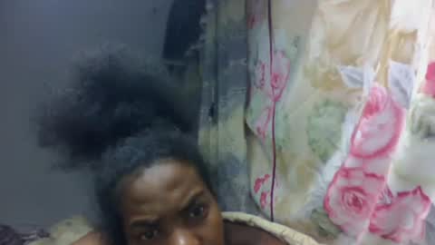 tsaralaza online show from October 21, 2:01 am