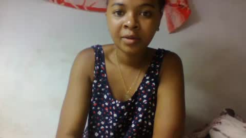 tsaralaza online show from November 1, 2:19 pm