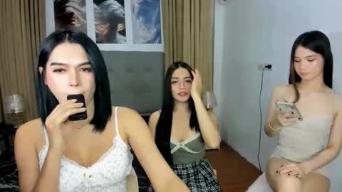 Snapshot of tsbabynicole chatting on October 13, 7:03 pm tsbabynicole online show from October 13, 7:03 pm