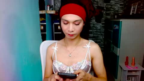 Snapshot of tscumbitch chatting on September 30, 7:30 pm Tina online show from September 30, 7:30 pm