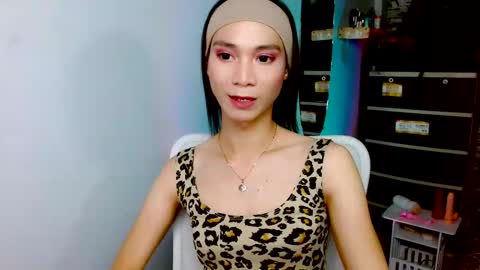 Snapshot of tscumbitch chatting on October 2, 6:26 pm Tina online show from October 2, 6:26 pm