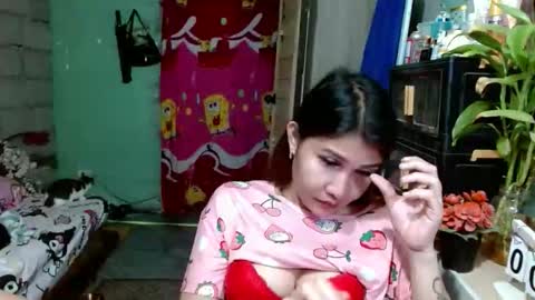 Snapshot of tsempress chatting on February 16, 6:15 pm SHENA online show from February 16, 6:15 pm