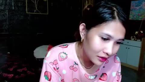 SHENA  online show from April 1, 1:41 pm