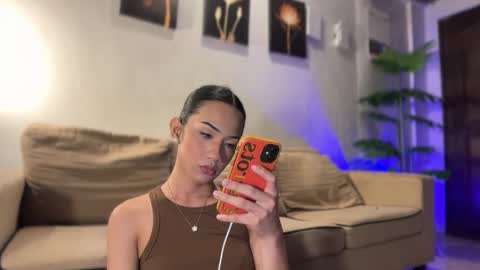 kendall online show from January 14, 8:03 pm