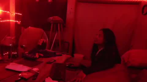 Snapshot of tsnitra chatting on February 20, 10:16 am TsNitra online show from February 20, 10:16 am