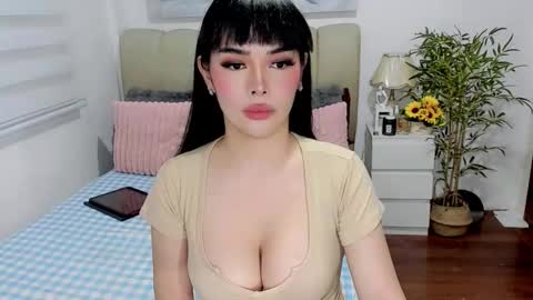 Graciella online show from February 7, 10:08 am