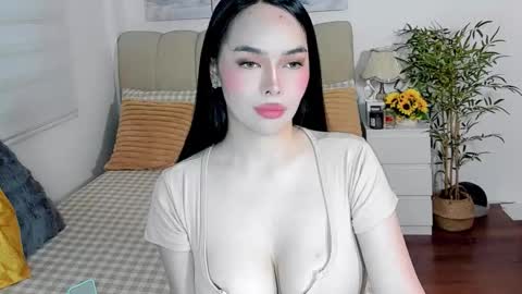 Graciella online show from March 30, 5:41 am