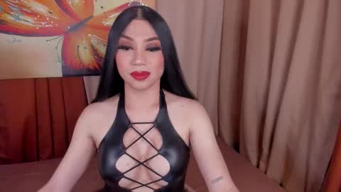 Snapshot of tsqueenselena chatting on March 6, 5:20 pm Queen Selena online show from March 6, 5:20 pm