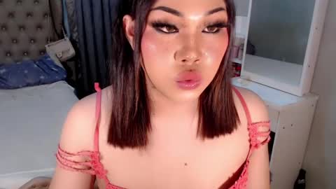 Snapshot of tsscarlett_xx chatting on June 1, 1:35 pm jayvie online show from June 1, 1:35 pm