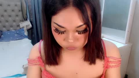 Snapshot of tsscarlett_xx chatting on June 2, 5:20 am jayvie online show from June 2, 5:20 am