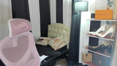 tsuncutmargauxx online show from October 28, 5:55 am