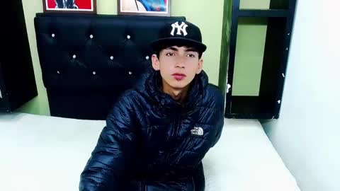 ttimy online show from January 2, 9:28 pm