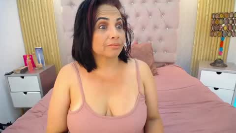 Snapshot of tugochita chatting on April 30, 8:04 pm TuGochita online show from April 30, 8:04 pm