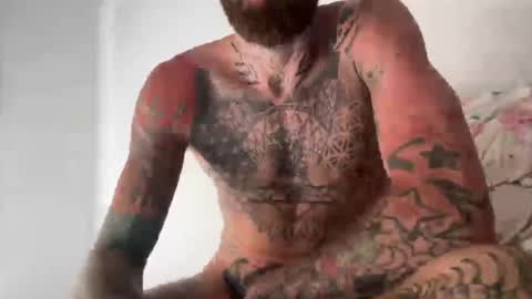 Tuhands online show from July 15, 9:14 am
