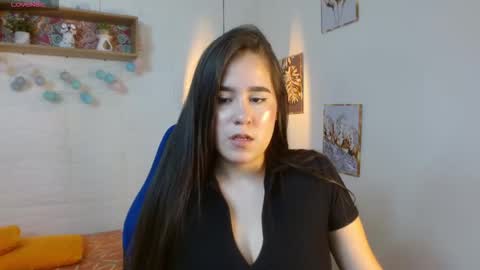 tulunaroja online show from October 30, 7:58 pm