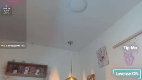 tulunaroja online show from November 7, 8:42 pm