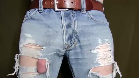 Phil Box online show from January 9, 4:10 pm