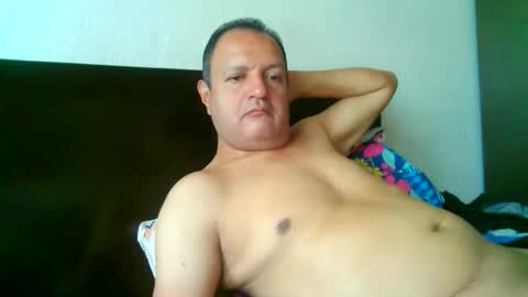 Snapshot of tuserasmia chatting on November 23, 4:07 pm Mario Ramirez online show from November 23, 4:07 pm