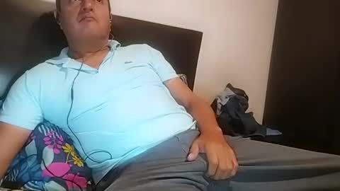 Snapshot of tuserasmia chatting on July 4, 3:13 am Mario Ramirez online show from July 4, 3:13 am