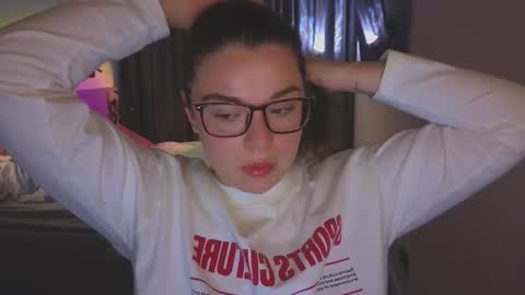 Ariana online show from November 23, 9:14 pm