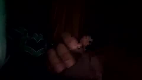 Snapshot of tuvo611077 chatting on January 5, 5:20 am tuvo611077 online show from January 5, 5:20 am