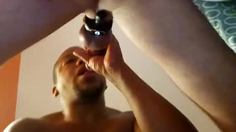 tux_97 online show from November 18, 11:58 am