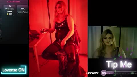 Tia online show from November 24, 10:42 pm