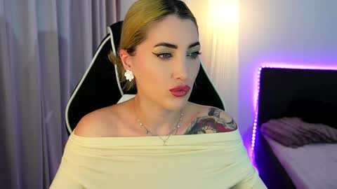 MayCarrey online show from February 27, 2:22 am