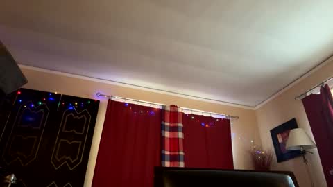 twerkandjerkk online show from February 17, 1:40 pm