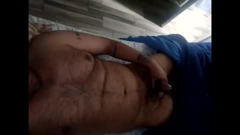 Snapshot of twest84 chatting on December 30, 1:03 pm twest84 online show from December 30, 1:03 pm