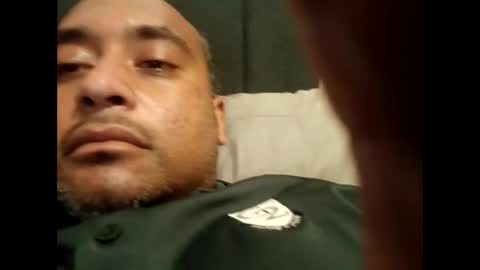 Snapshot of twest84 chatting on January 1, 2:42 pm twest84 online show from January 1, 2:42 pm