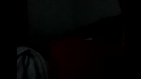 Snapshot of twest84 chatting on December 5, 11:08 am twest84 online show from December 5, 11:08 am