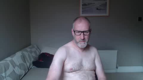 twilightchilli online show from June 2, 7:10 am