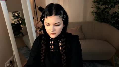 Snapshot of twilightwalk chatting on October 14, 7:47 pm Melanie online show from October 14, 7:47 pm