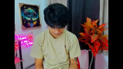 Snapshot of twink_blaze chatting on February 22, 7:08 am BLAZE online show from February 22, 7:08 am