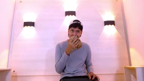 samu online show from November 26, 12:06 pm