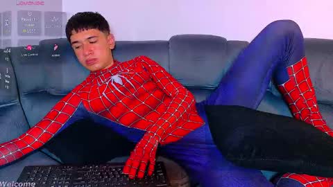 Mr Daren online show from March 21, 6:44 pm